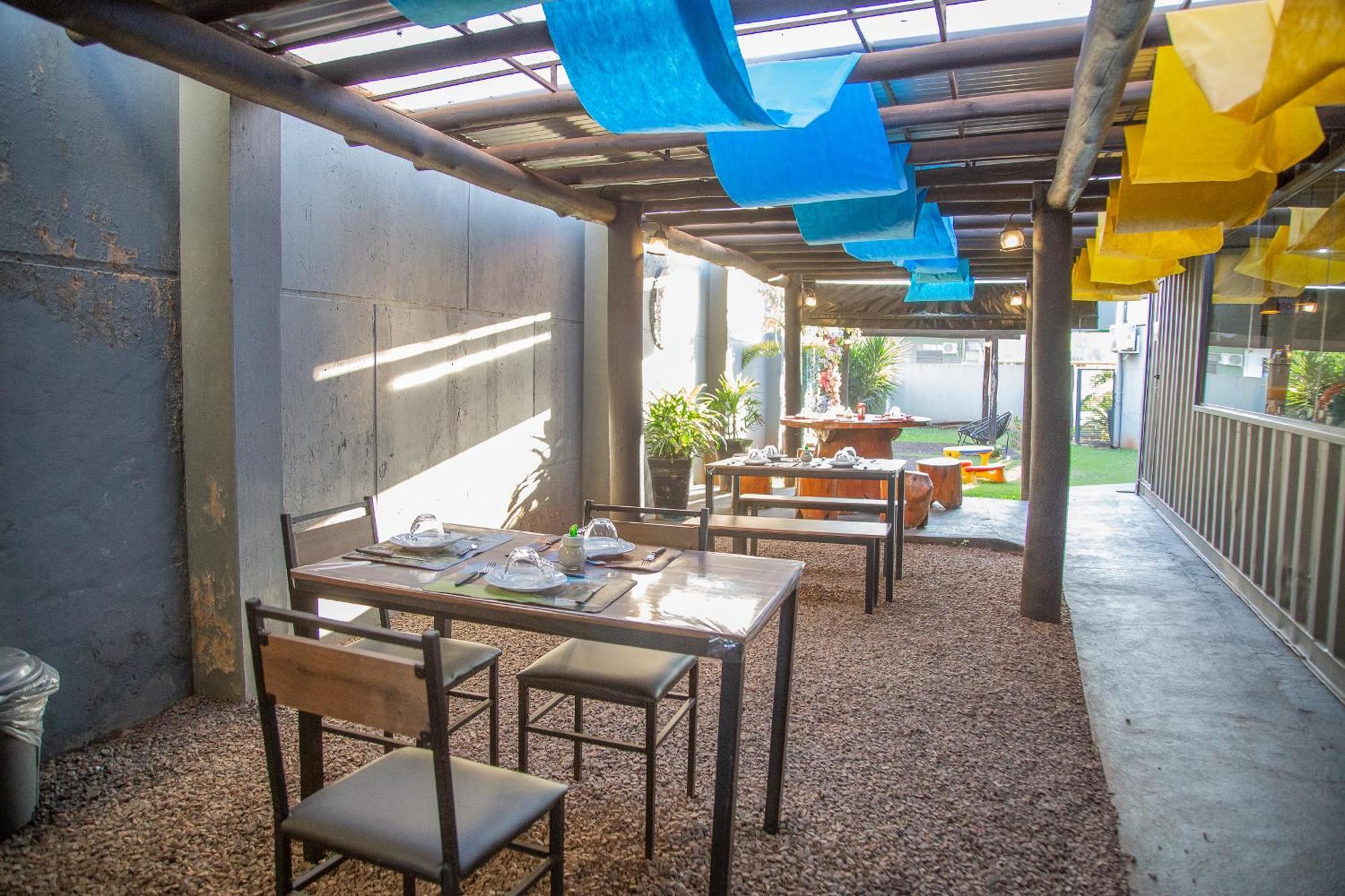 Shelter Hostel E Pousada Ponta Porã Kültér fotó